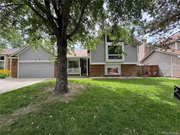 18912 E 44th Place, Denver, CO 80249