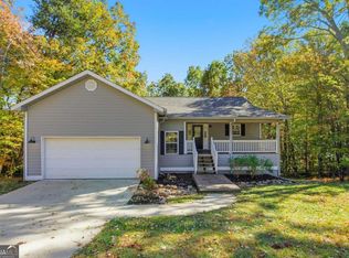 622 Spring Crest Rd, Cleveland, GA 30528