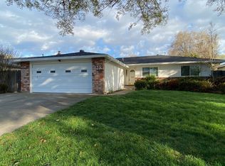 125 Waterglen Cir, Sacramento, CA