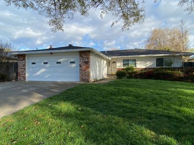 125 Waterglen Cir, Sacramento, CA, 95826