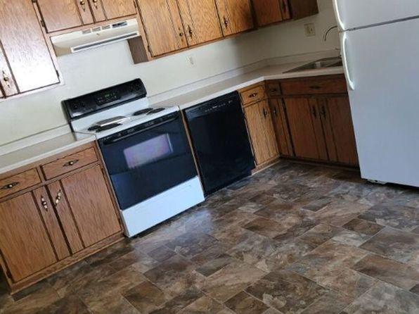 5796 Laverne Cir UNIT 2