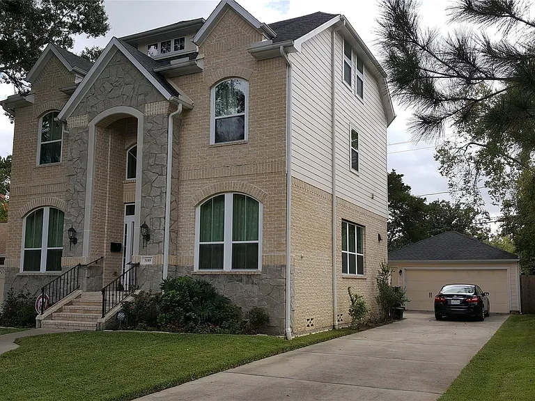 5105 Maple St — Photo 4