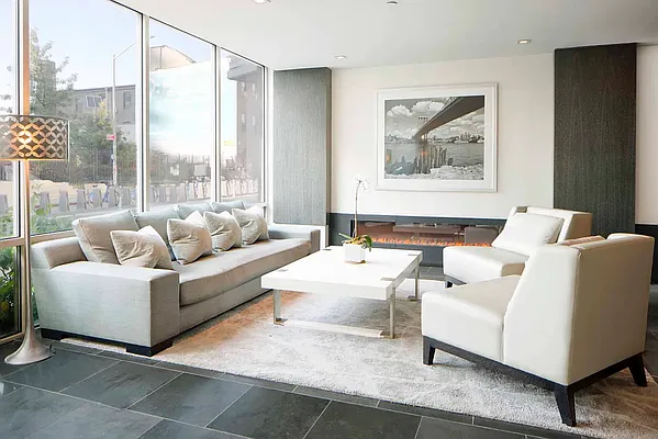 Rented by Compass | media 21