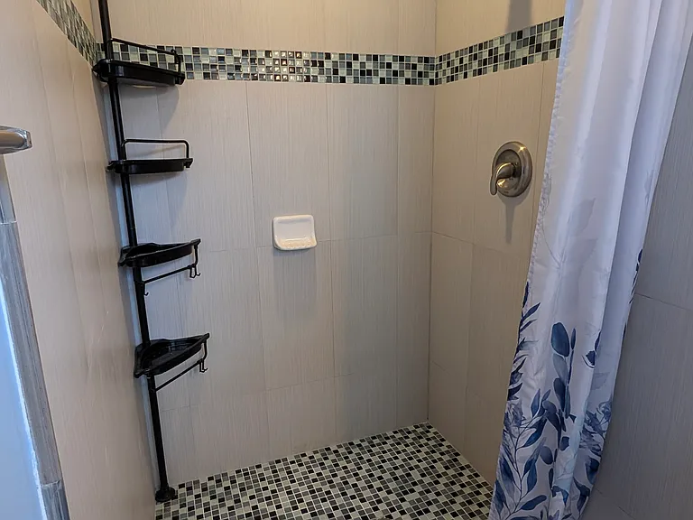 4502 S Cameron Ave — Photo 24