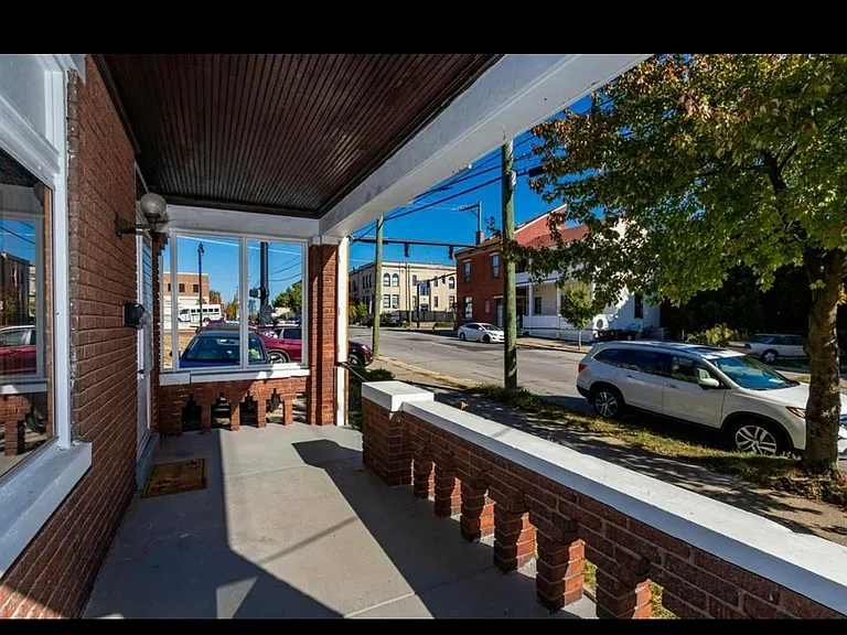 1209 Scott St — Photo 34