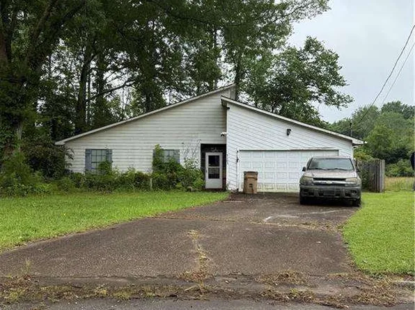 7103 Apache Ln, Riverdale, GA 30274