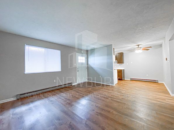 120 Clearview Mdws #CM-11