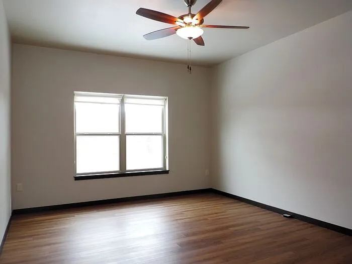 613 N 1st Ave #8 — Photo 18
