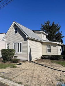 18 Roosevelt St, Little Ferry, NJ, 07643