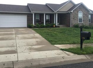 616 Autumn Ridge Dr, Elizabethtown, KY 42701