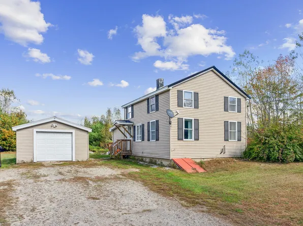 41 Robinson Hill Road, Oxford, ME 04270