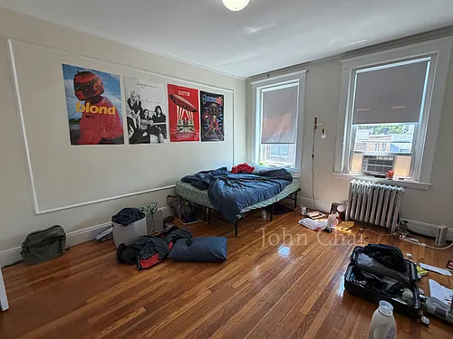 8 Vinal St Photo 1