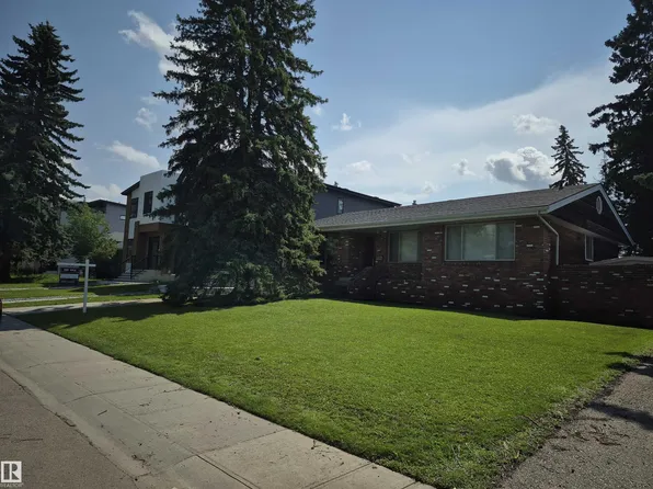 11715 83rd Ave NW, Edmonton, AB T6G 0V2