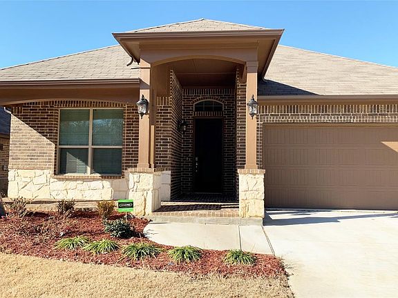2nd image of 3308 Monte Carlo Ln