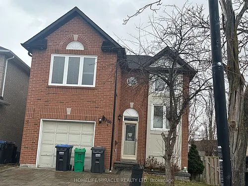 7200 Harding Cres Photo 1