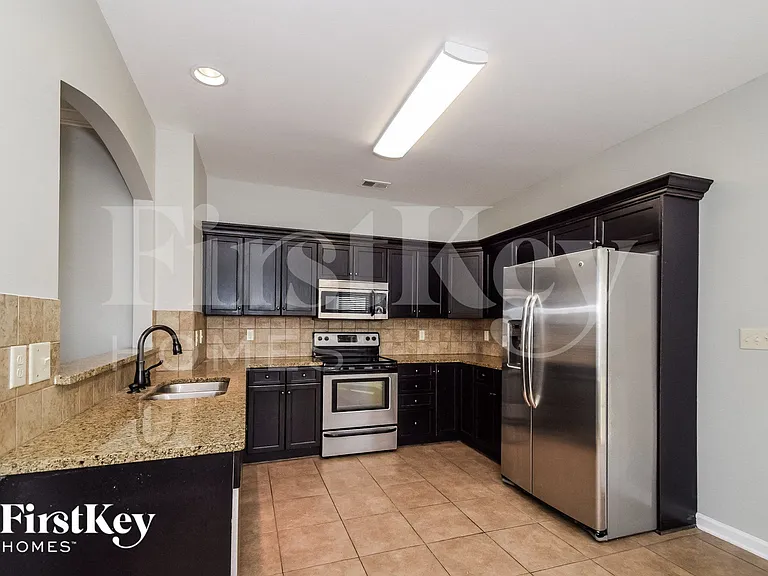 5573 Timber Leaf Trl — Photo 6