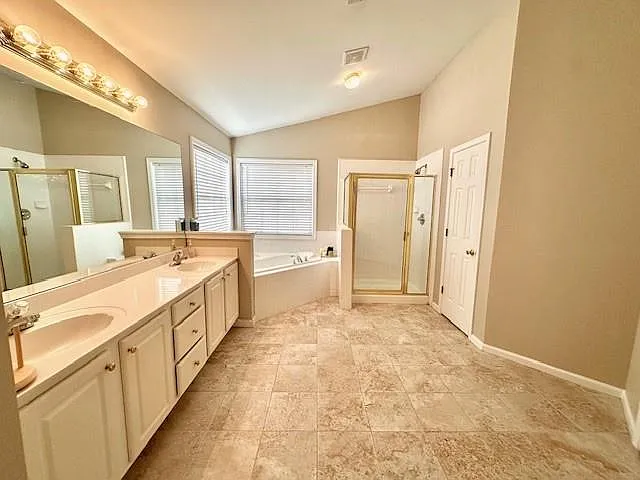 1080 Chandler Ridge Dr — Photo 14