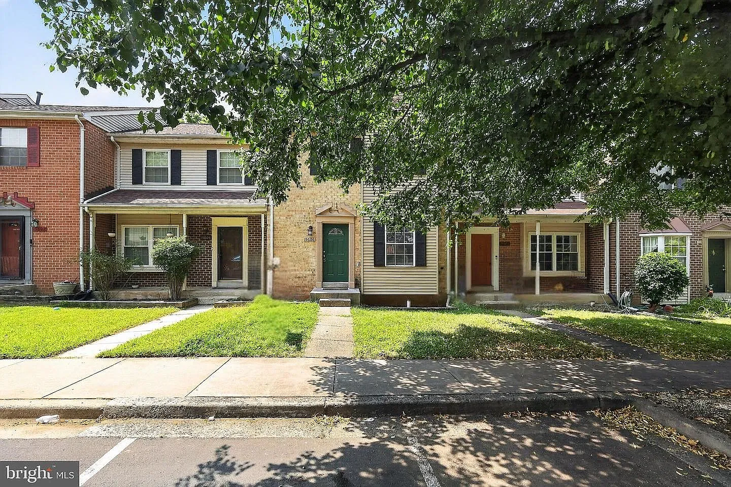 3 bed, 1260 sqft, $2,650 — Photo 1