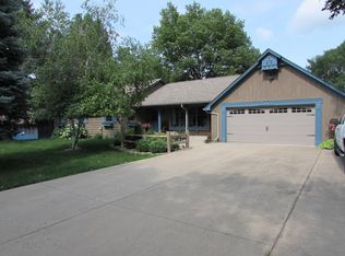 116 Parkwood Pl, Fairmont, MN 56031