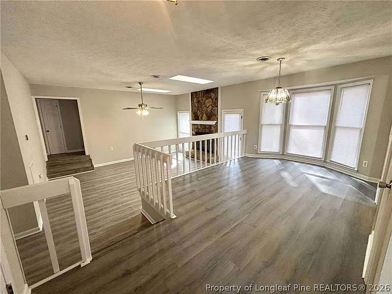 632 Dowfield Dr — Photo 9
