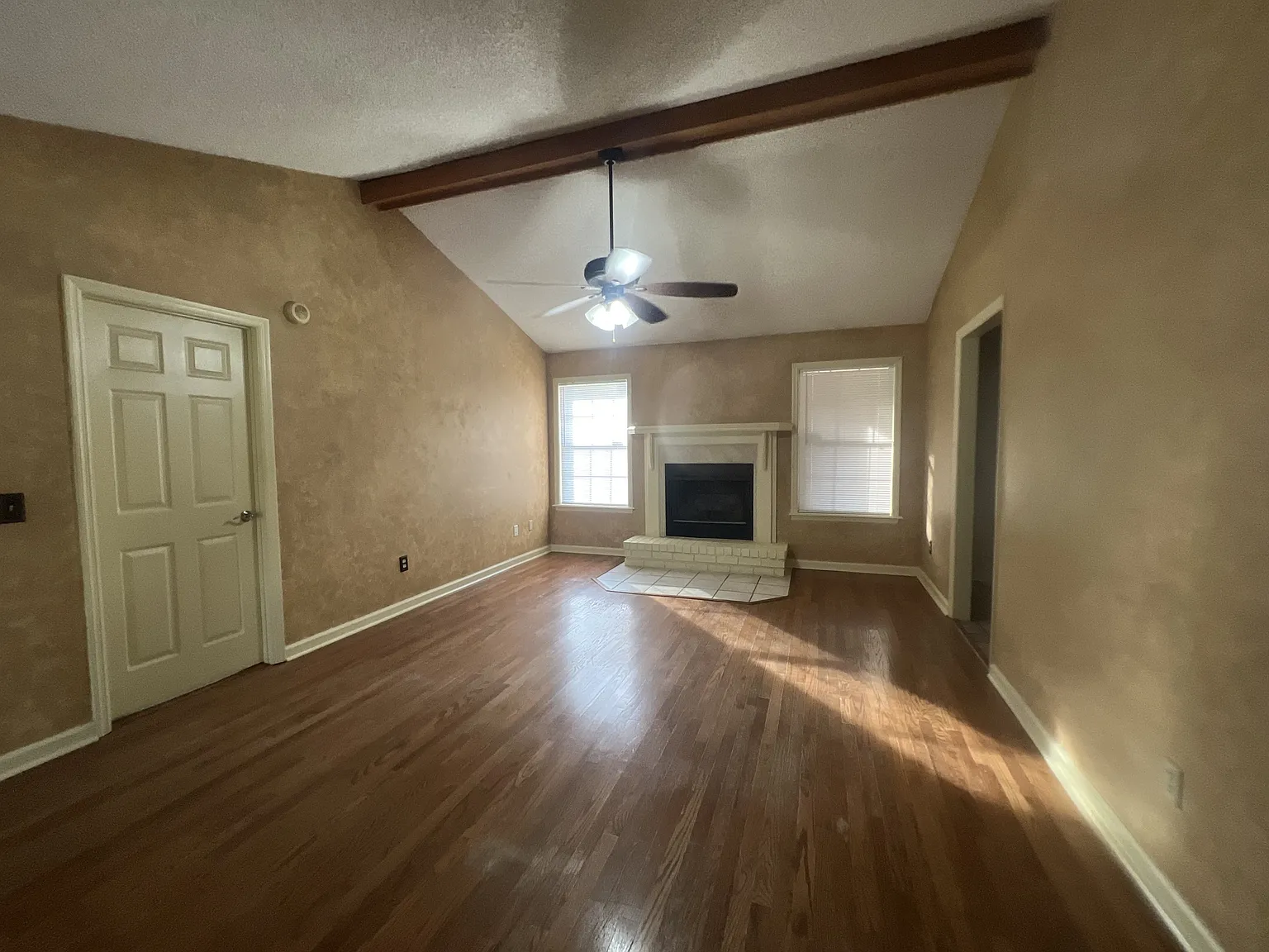 808 Barony Lane - 1 — Photo 2