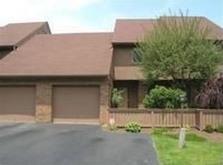 4471 Willow Creek Dr SE, Warren, OH