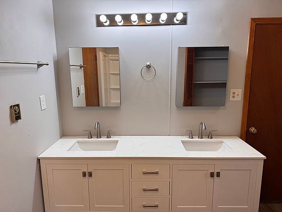 Bathroom Vanity