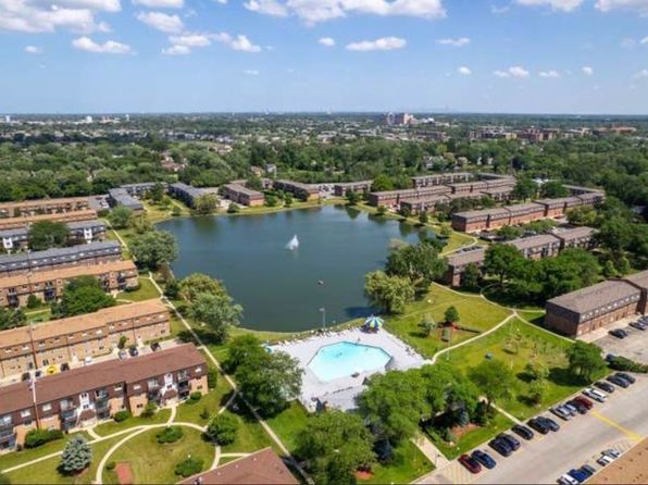 9452 Bay Colony Dr APT 3W