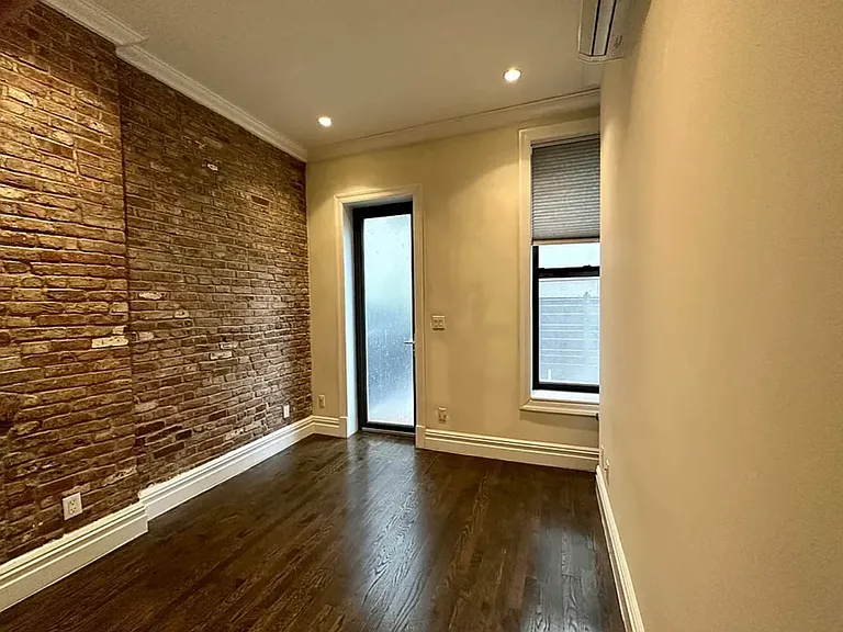 375 State St #1B — Photo 5