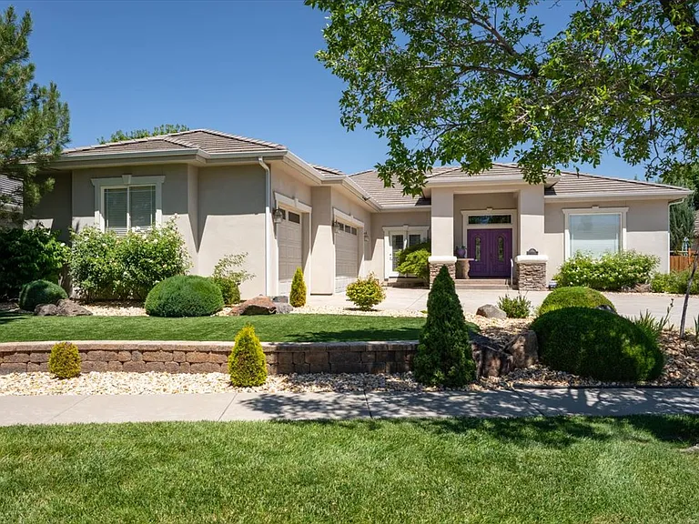 7330 Island Queen Dr — Photo 22