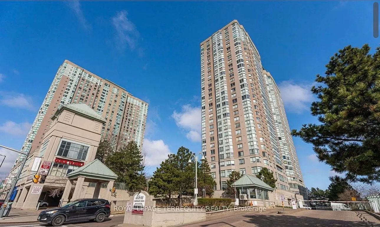 88 Corporate Dr #316 photo 1