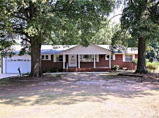 807 E 22nd St, Kannapolis, NC 28083
