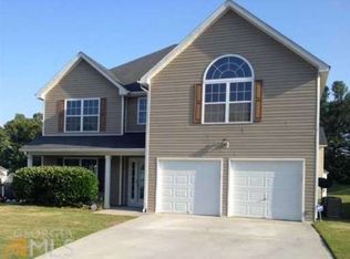 6088 Trotters Cir, Fairburn, GA 30213