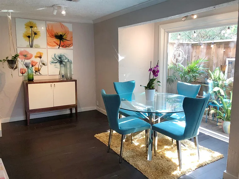 2510 Whitney St #3 — Photo 5