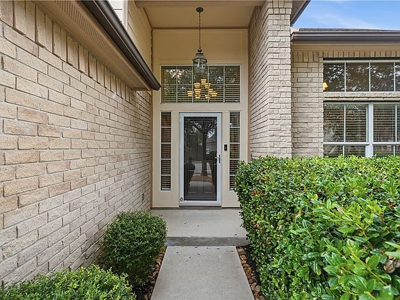 4th image of 716 Hollow Rdg