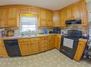 630 Bertrand St, Manhattan, KS 66502