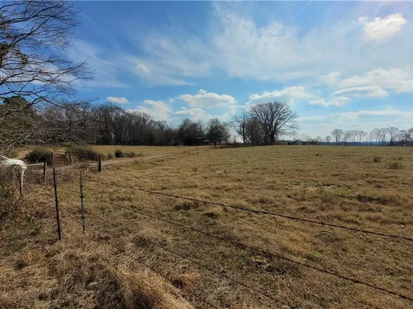 8117 Sandy Cross Rd #1A-1C, Carnesville, GA 30521