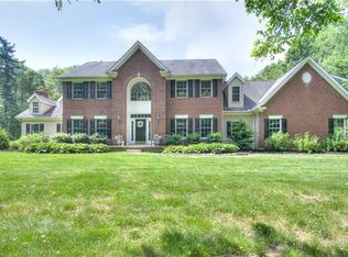 9797 Little Mountain Rd, Mentor, OH 44060