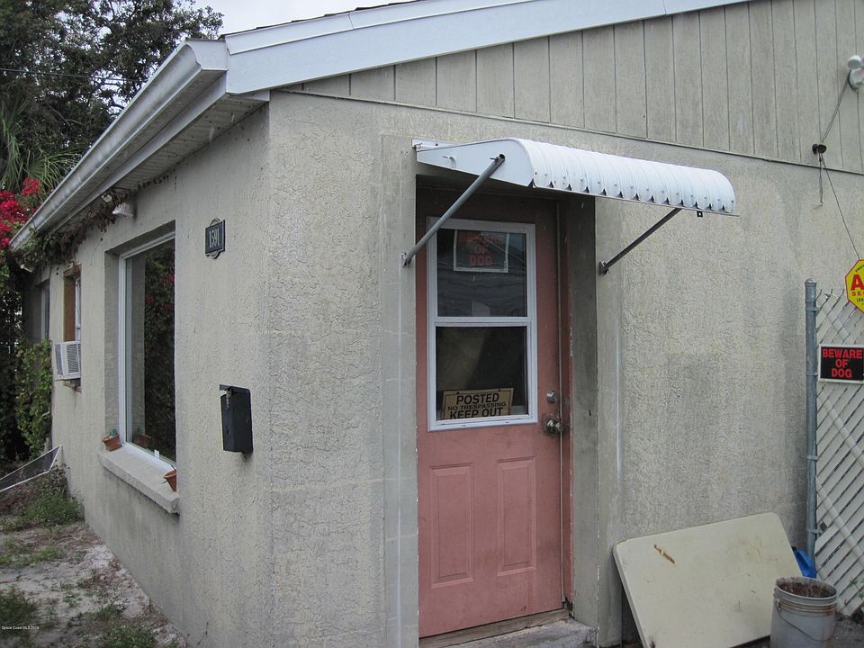 1st image of 1591 Cypress Ave