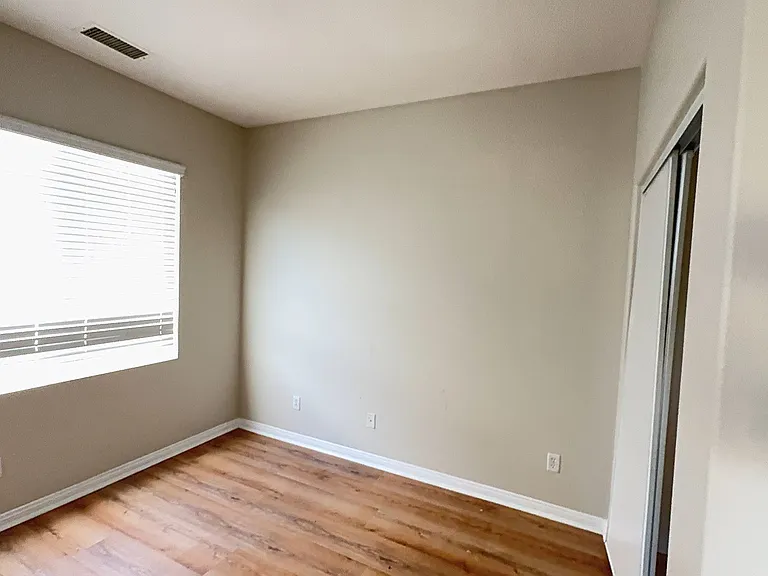 32937 Lamtarra Loop — Photo 8