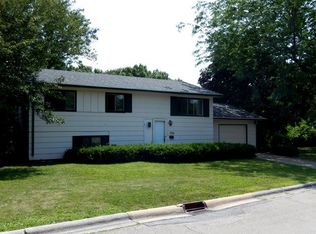 1728 E Duane Blvd, Kankakee, IL 60901