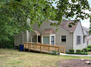 6710 Chauncey Dr, Raleigh, NC 27615