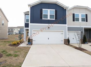 208 Joneshaven Dr, Fuquay Varina, NC 27526