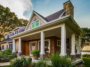 224 Wood Hill Rd, Narragansett, RI 02882