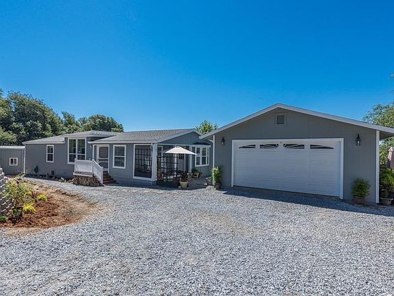 2nd image of 2470 Augustine Ln