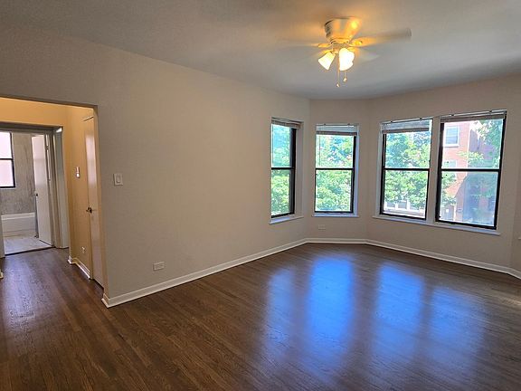 5th image of 7722-28 N Marshfield Ave #7722-1A