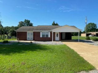 103 Dalton Dr, Ripley, MS 38663