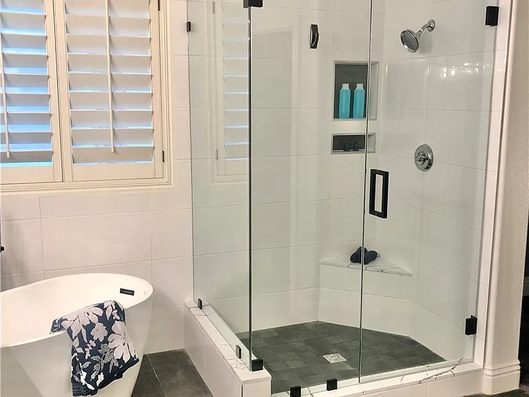 20 Chateau Whistler Ct — Photo 38