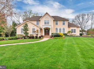 10 Reserve Ct, Mount Laurel, NJ 08054