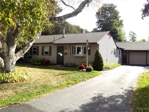 48 Ashwood Ave, Whitesboro, NY 13492